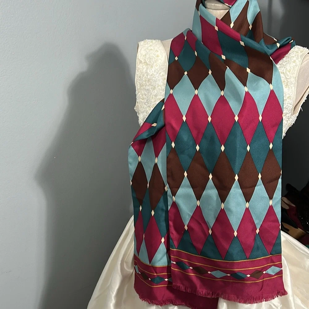 Colorful Geometric Patterned Fabric vintage satin men’s scarf